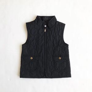 Old Navy black quilt stitched light vest  EUC 5T